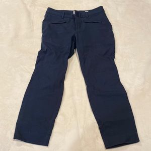 Black dress pants in size 4